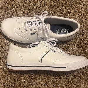 Keds leather tennis shoes